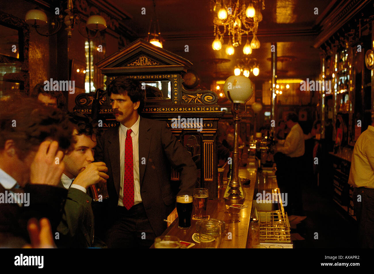 Long hall dublin pub hires stock photography and images Alamy